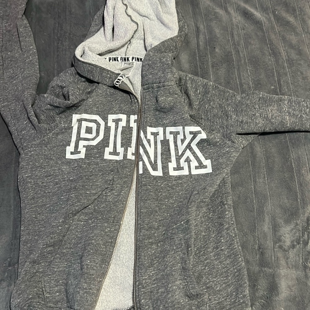 PINK women’s zip up sweater